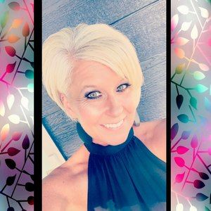 Meet your Posher, Dana